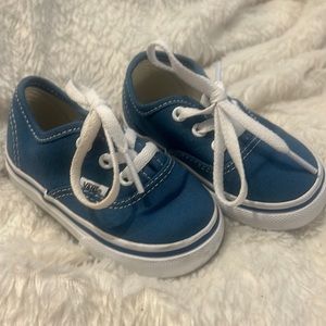 Authentic vans size 4